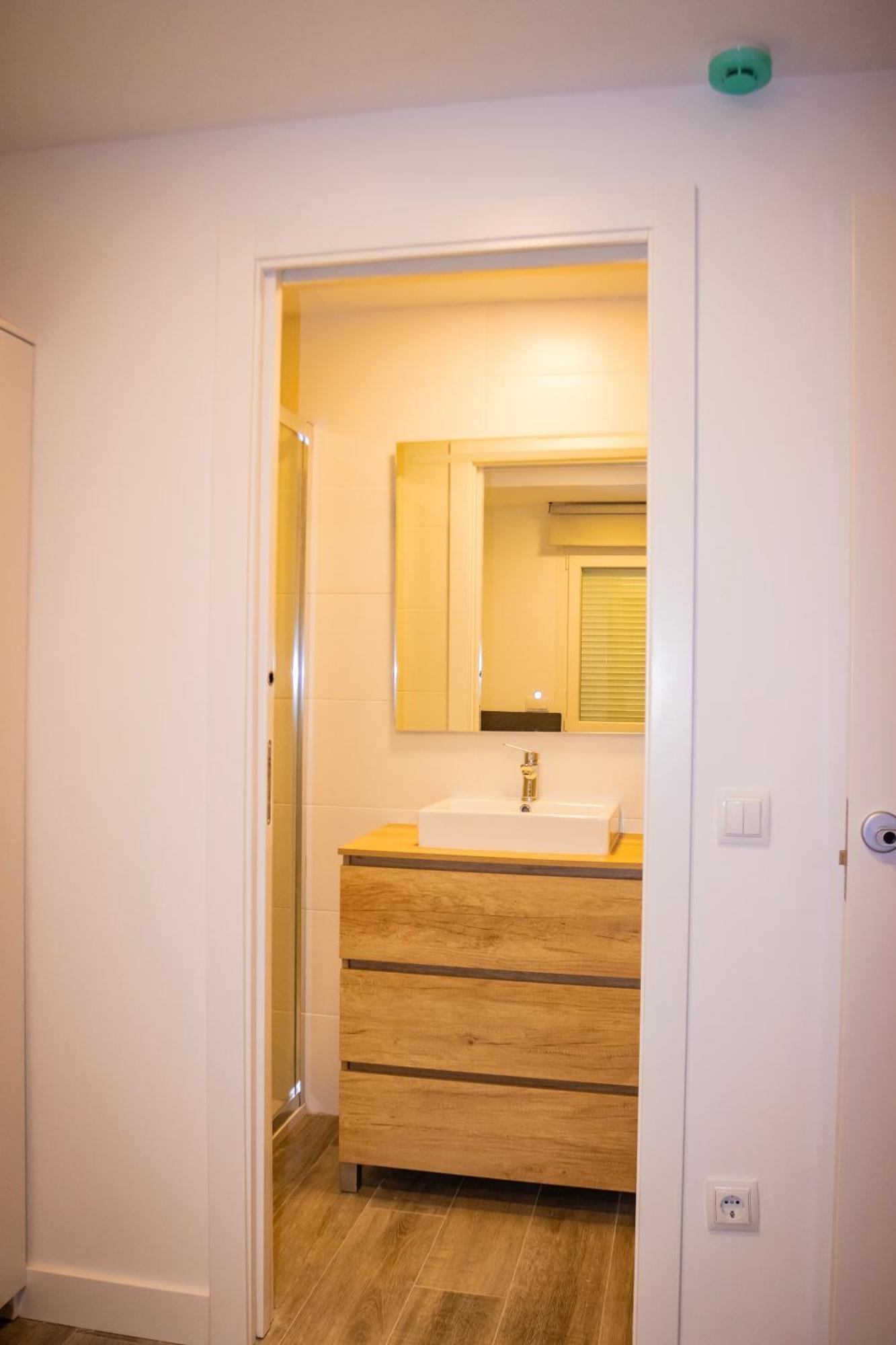 Deluxe A2 Centro Pozuelo De Alarcon Hotel Buitenkant foto